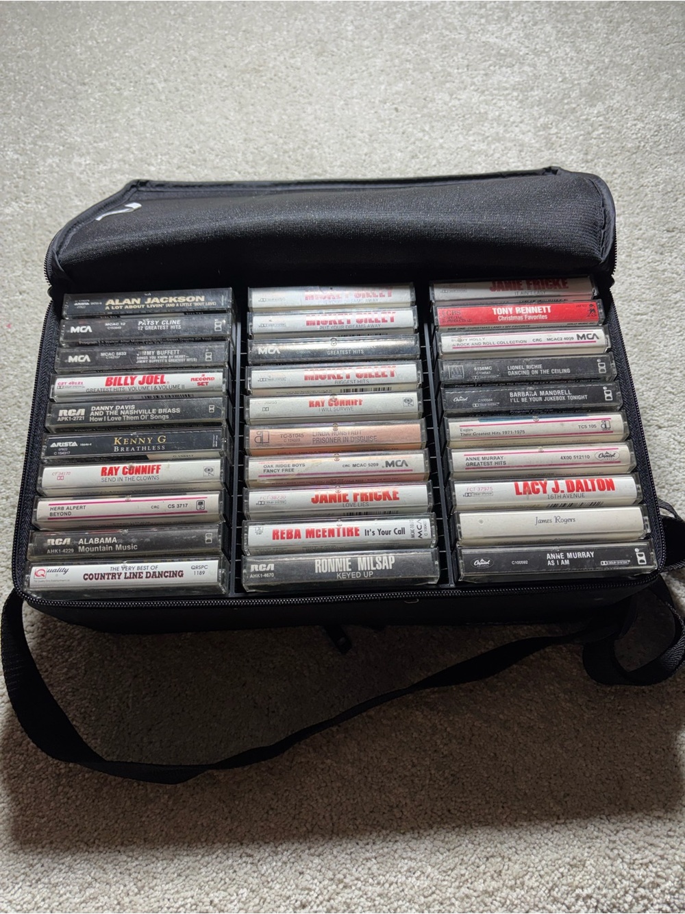 Case Logic  60 Cassette Bag With 35 70/80 Cassettes Eagles,Alabama, Reba, And Mo